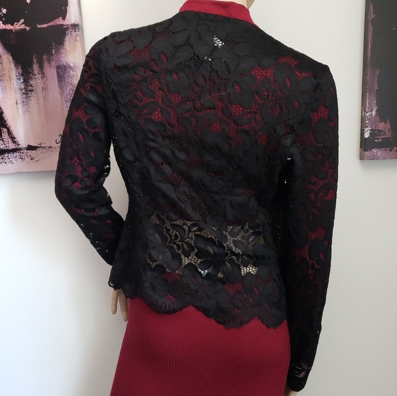๐นHP๐นNWT Black Floral Laced Zipper Jacket - Picture 2 of 5